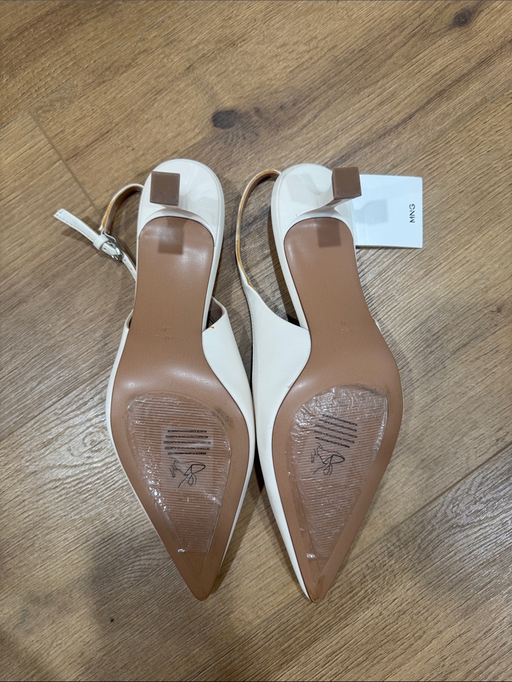 Mango Bone White Pointed-Toe Kitten Heel Slingback Pumps - Picture 3 of 3